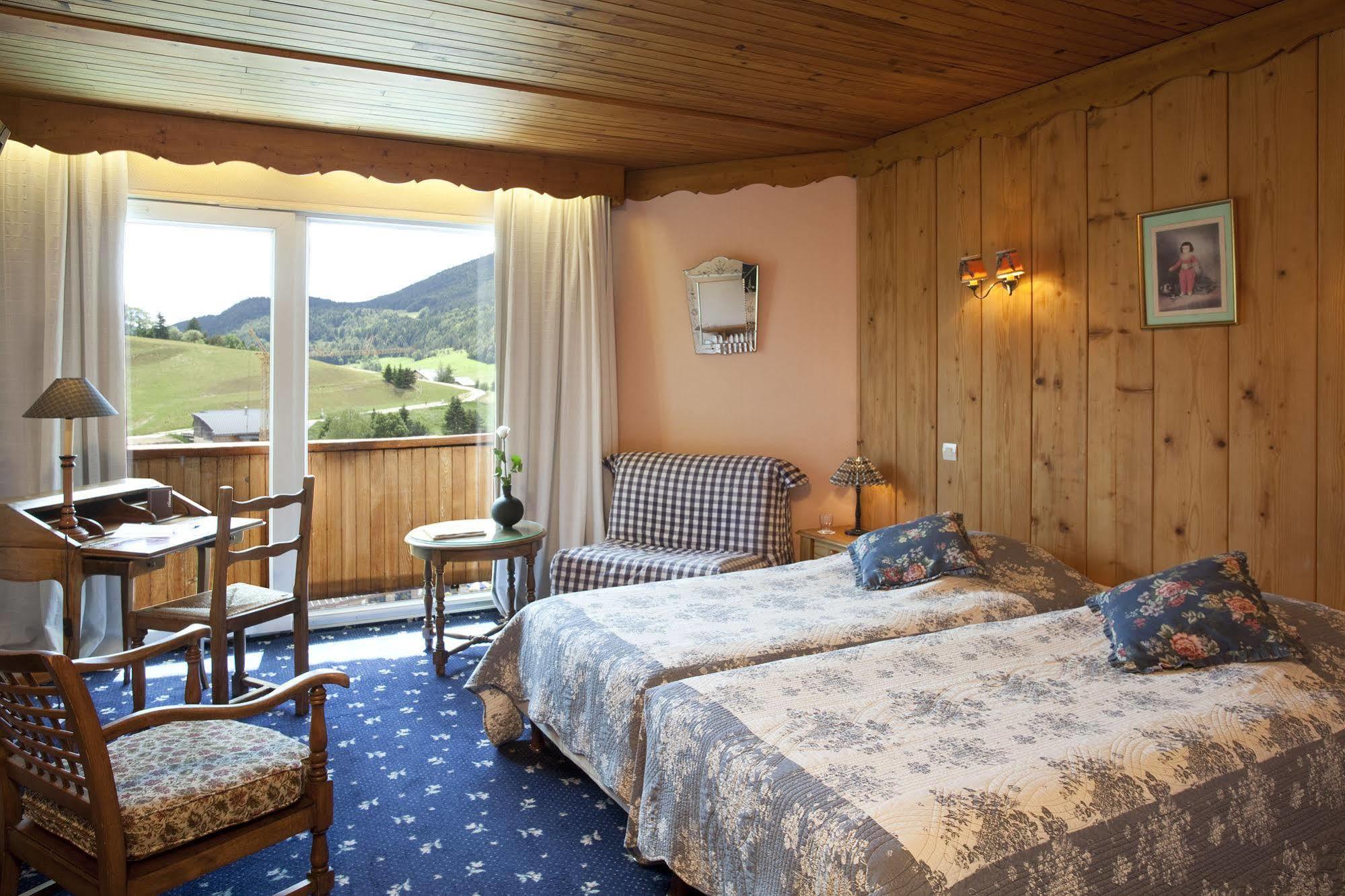 Hotel Christiania Villard-de-Lans Esterno foto